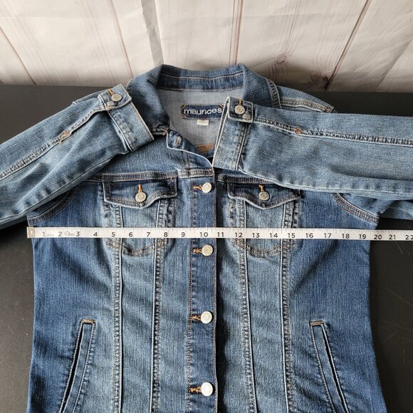 Maurices Denim Jean Jacket Women’s M, Classic Button Front Jacket w/ Button EUC - Picture 5 of 6